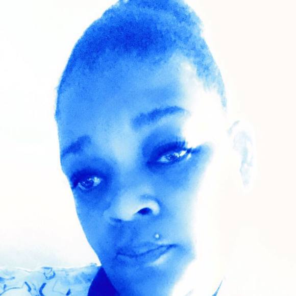 Meet your Posher, Tamia - Picture 1 of 1